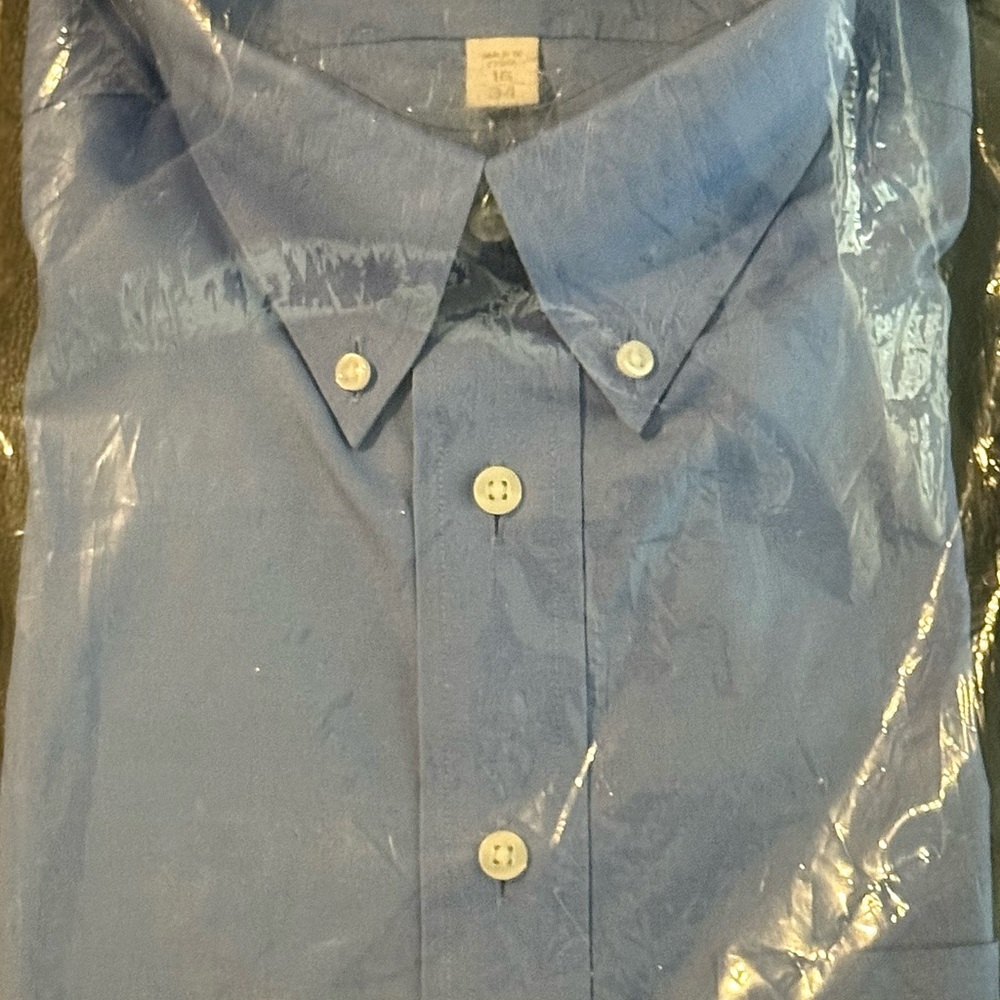 Roundtree & Yorke Light Blue Button-Down Dress Shirt